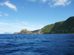 Flores' Westküste mit Ponta do Albarnaz und Corvo