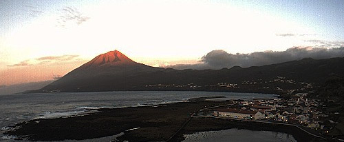 So schön kann ein Sonnenaufgang auf Pico sein.