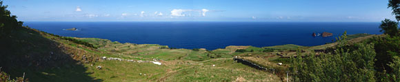 Panorama-Blick vom Rundweg um Graciosas Caldeira