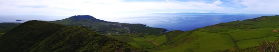 Panoramablick vom Pico Timao - unvergesslich! Blick in die Caldeira und zu den Nachbarinseln